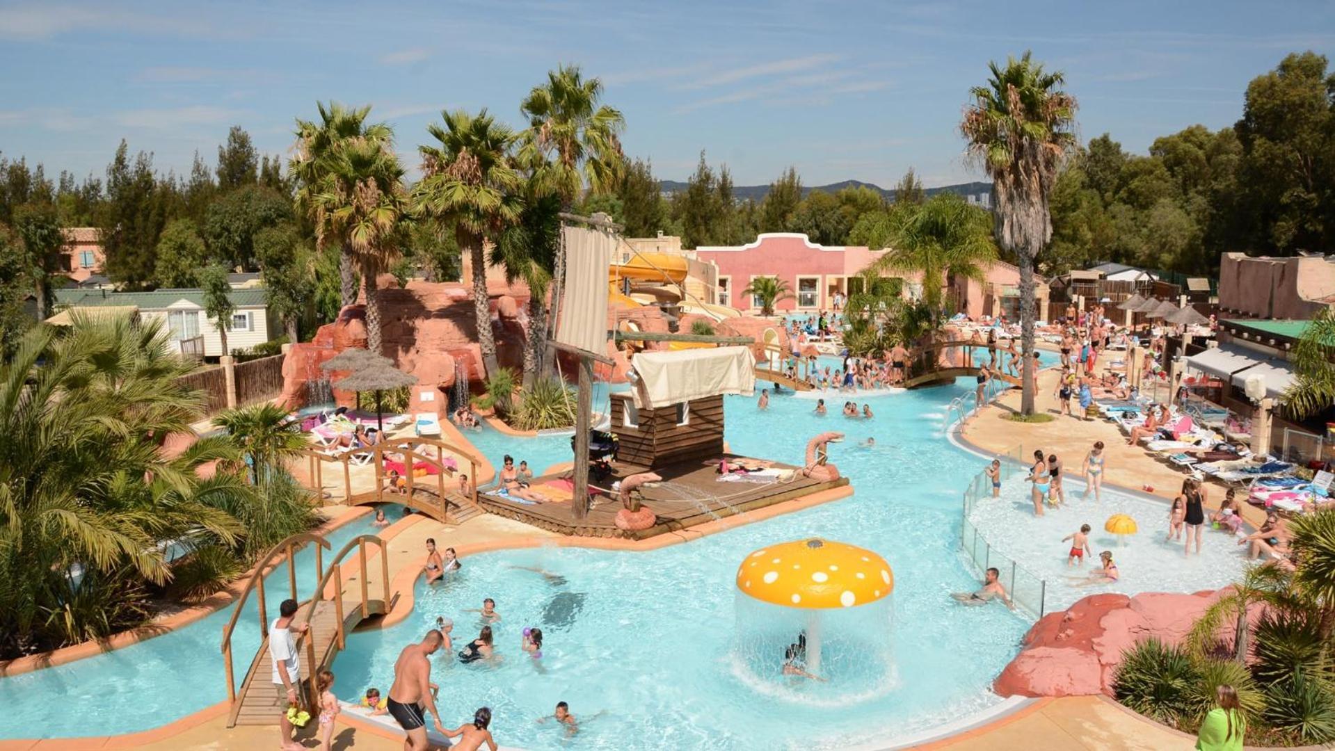 Camping Les Palmiers Йер Экстерьер фото